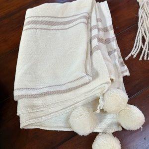 Imani Collective Throw Blanket - Thumbnail 2